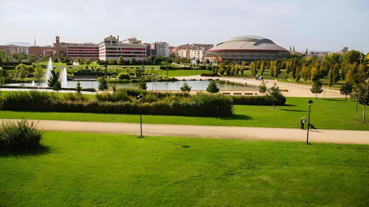 Jardines Del Ebro, 8 Pax, Ideal Grupos 로그로노 외부 사진