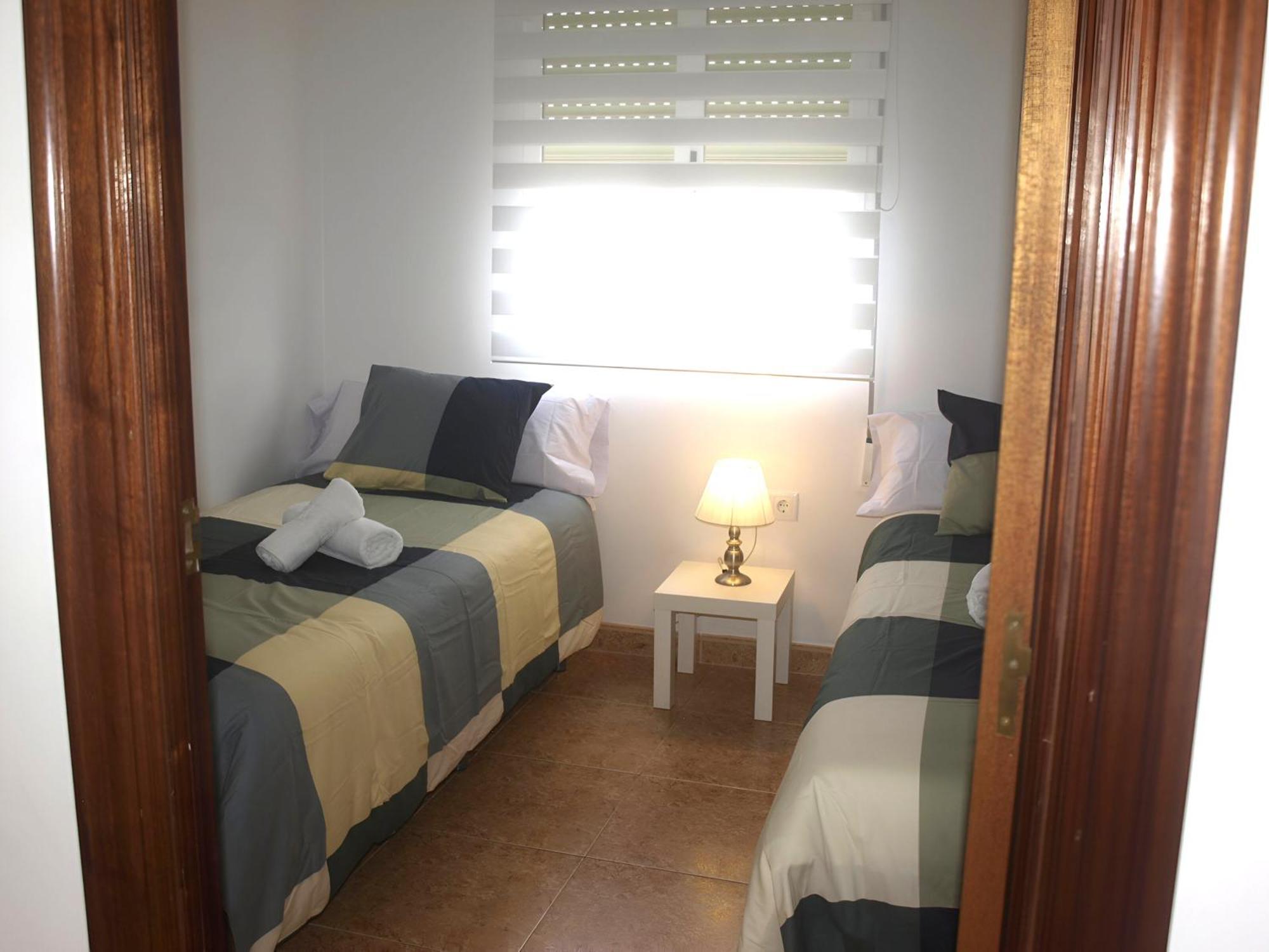 Jardines Del Ebro, 8 Pax, Ideal Grupos 로그로노 외부 사진